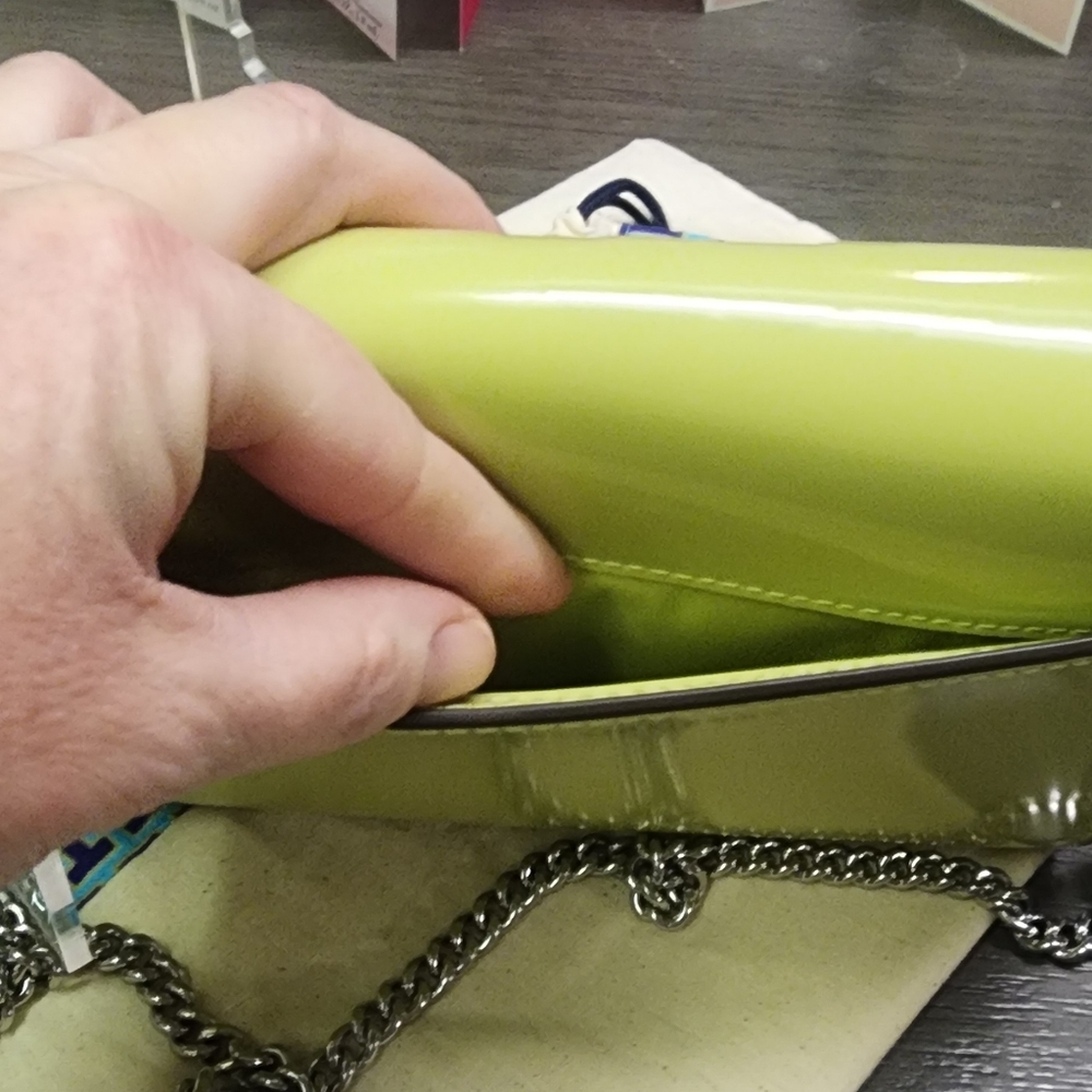 NWT Tory Burch Emerson Chain Wallet (Candy Lime) - Picture 8 of 13